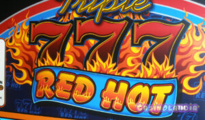 Triple Red Hot 777 by IGT