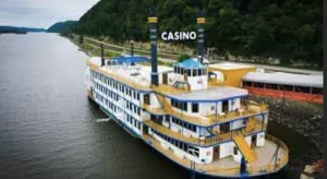 Casino Queen Marquette